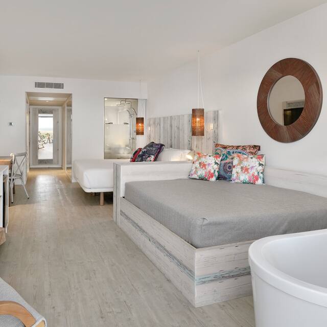 b90e88bec02af56a0f777337d633b1fd-1646296927