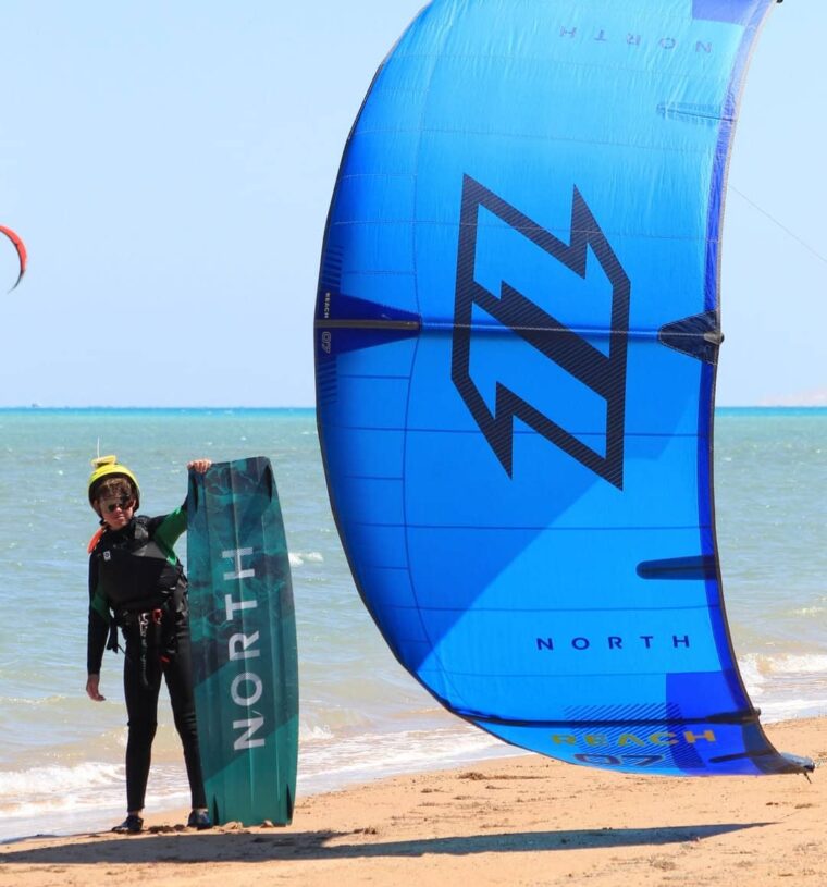 No-age-limits-no-excuses-ΓCo-itΓCOs-never-too-late-to-learn-kitesurfing-LetΓCOs-plan-it-letΓCOs-send-